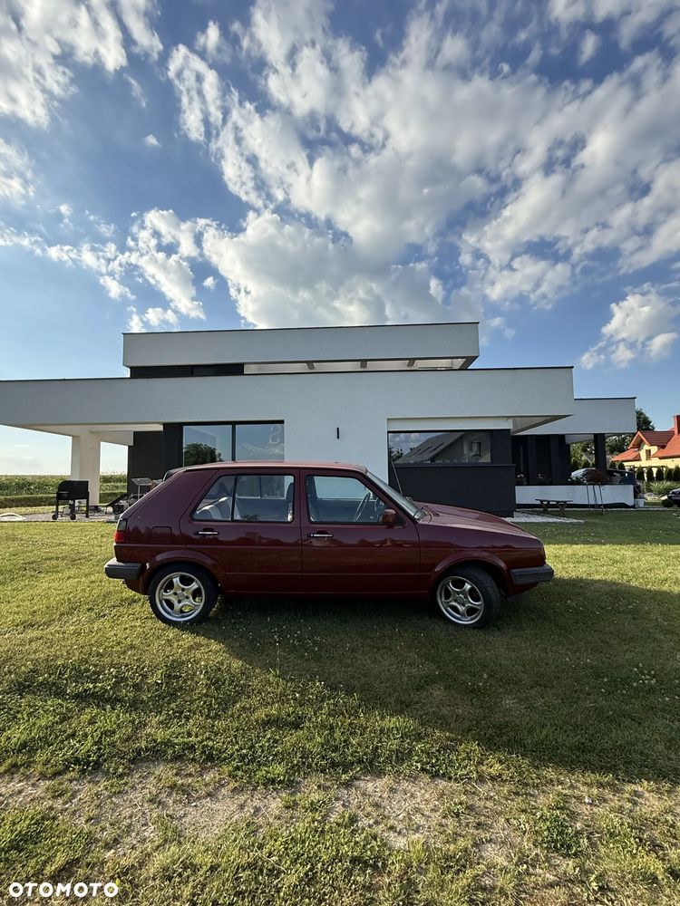 Volkswagen Golf - 4