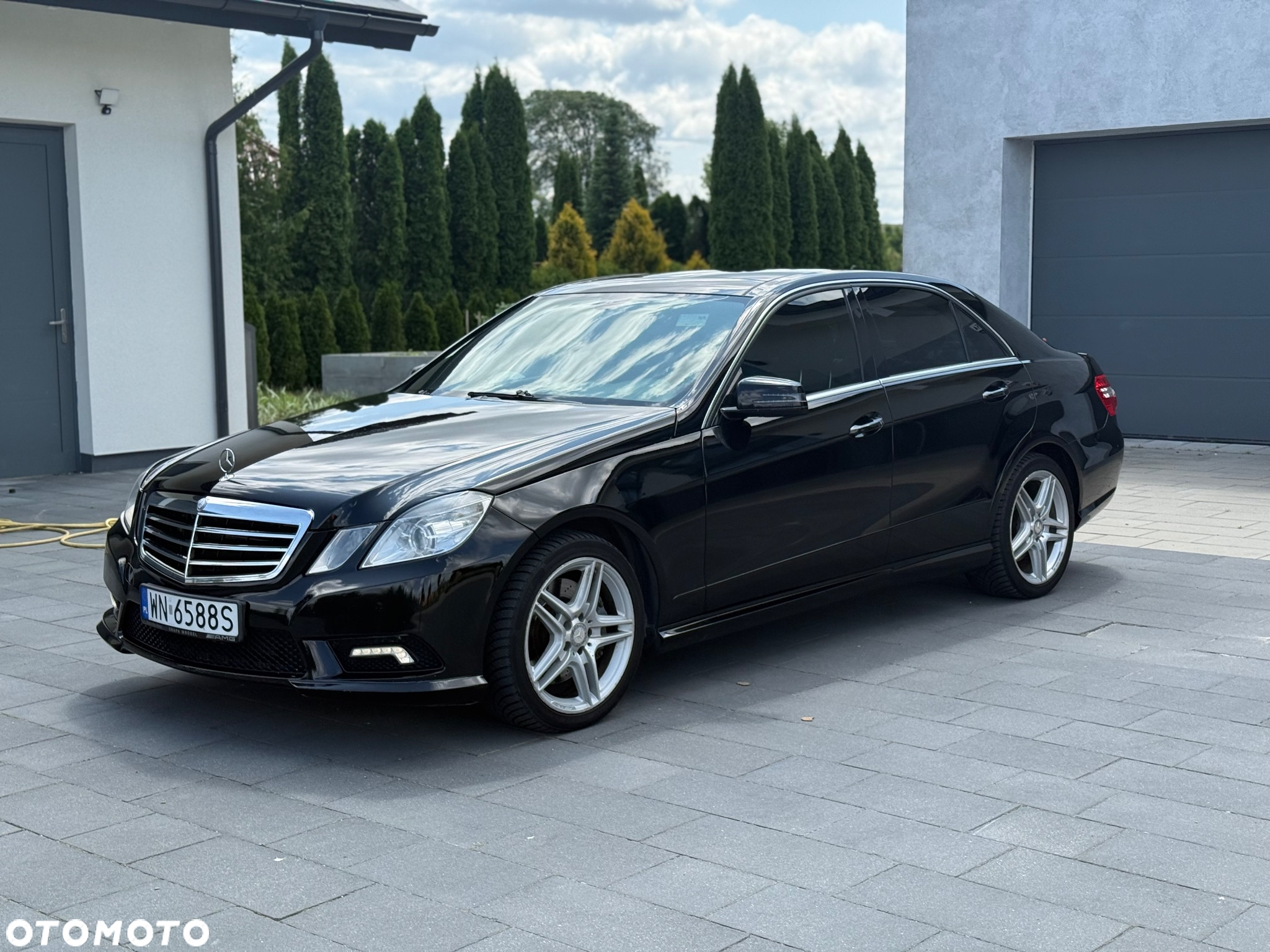 Mercedes-Benz Klasa E 500 4Matic 7G-TRONIC Avantgarde - 5