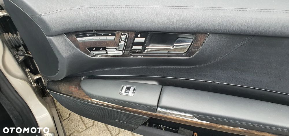 Mercedes-Benz CL 500 - 22