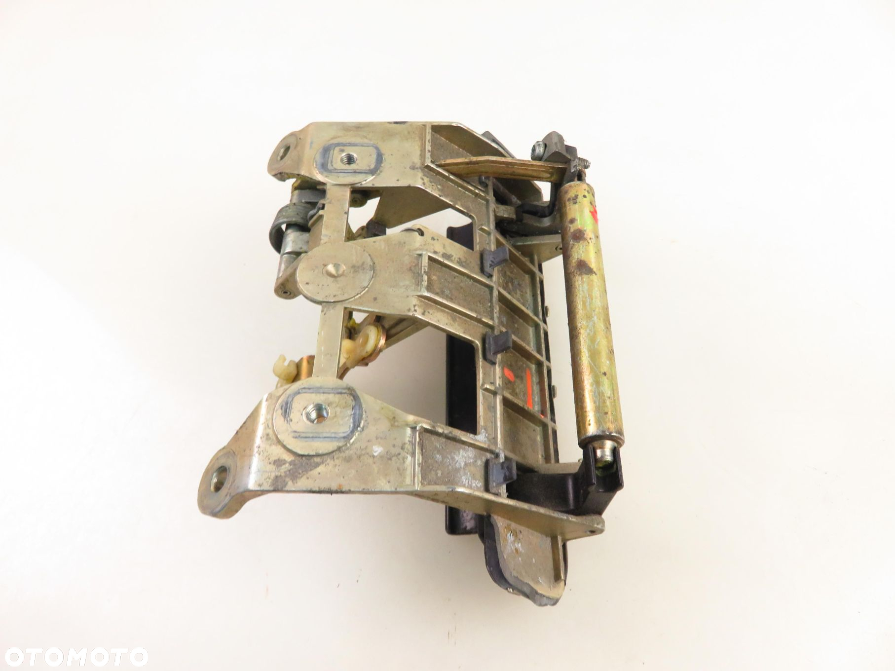 KLAMKA KLAPY AUDI A6 (4A, C4) 8A9827565 - 4