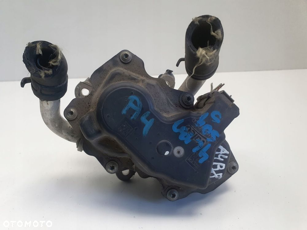 Audi A4 B8 2.0 TDI ZAWÓR EGR 04L131501S - 1