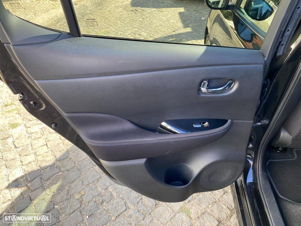Nissan Leaf N-Connecta - 6