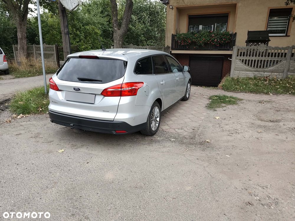 Ford Focus 1.0 EcoBoost Titanium ASS - 10