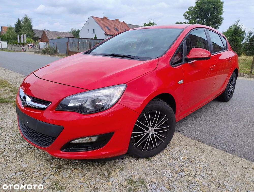 Opel Astra 1.6 Design Edition - 1