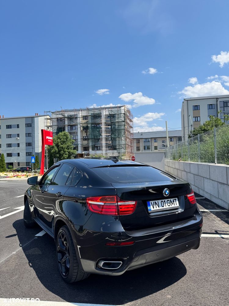 BMW X6 xDrive30d - 17