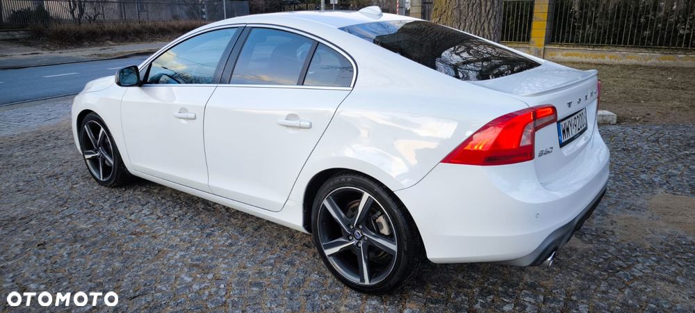 Volvo S60 T5 Geartronic RDesign - 3