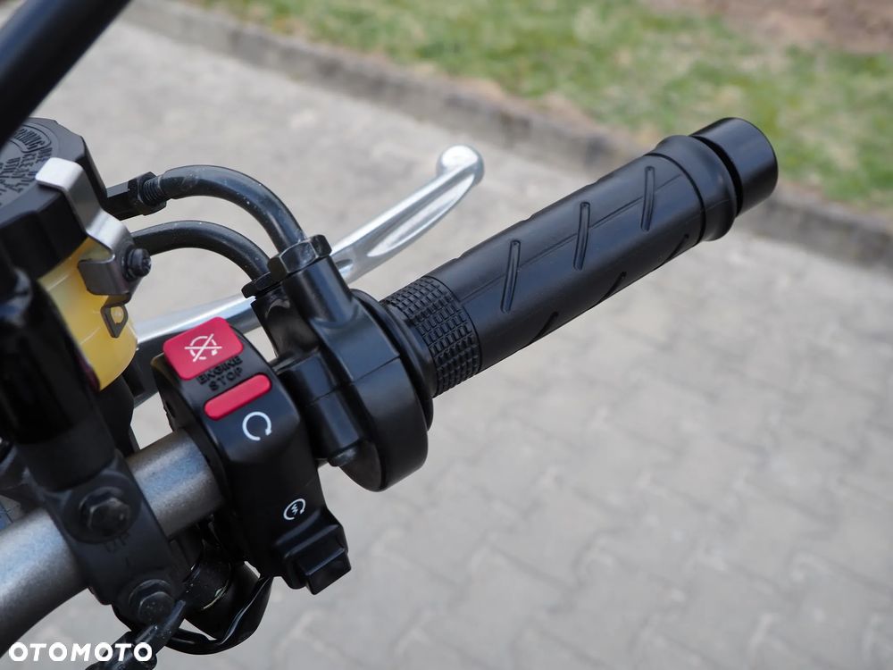 Honda CB - 31