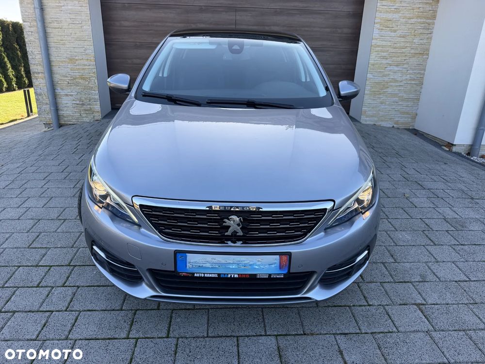 Peugeot 308 2019 photo 4