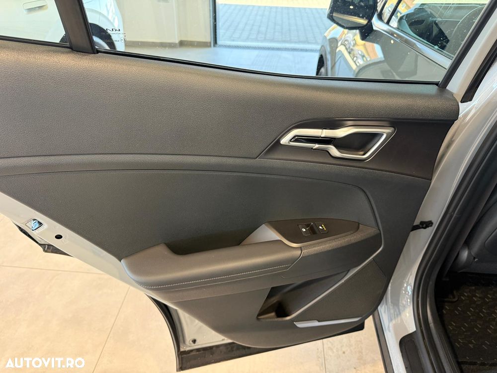 Kia Sportage PE 1.6 T-GDI 7DCT 4x2 Comfort Line - 25