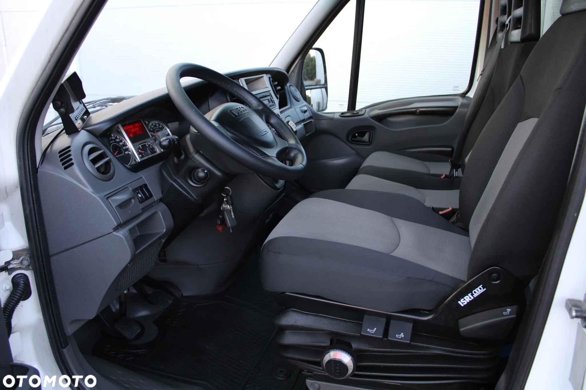 Iveco 35C18 KONTENER - 7