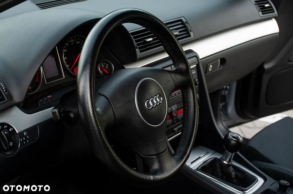 Audi A4 Avant 1.8 T - 37