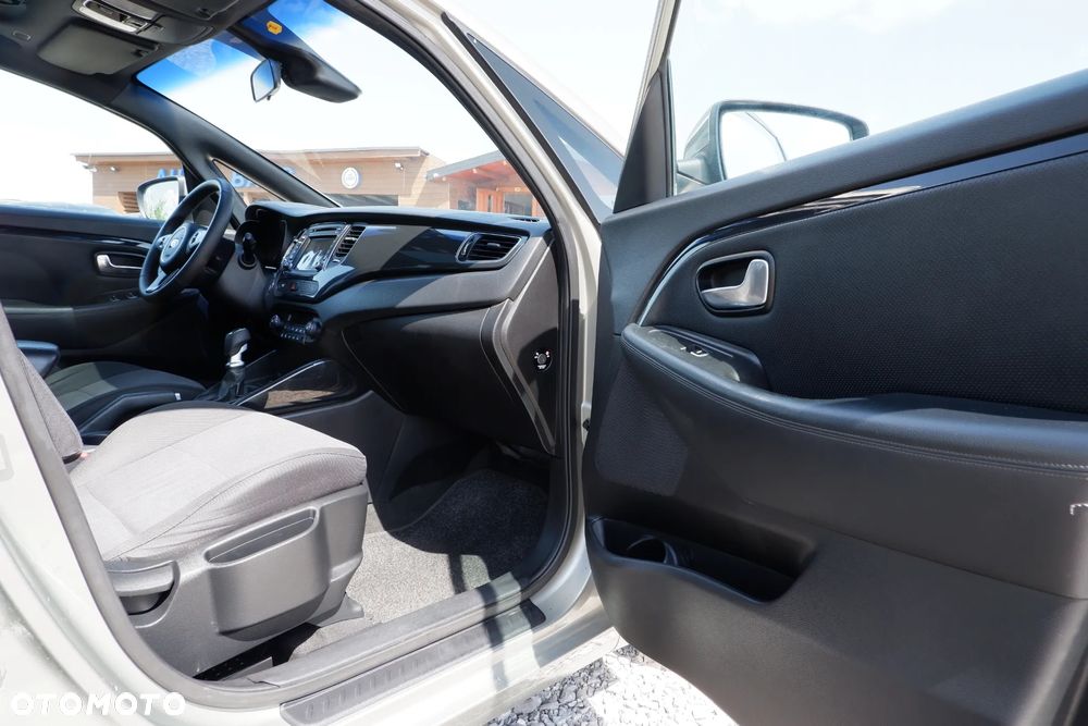 Kia Carens 1.7 CRDi XL - 3