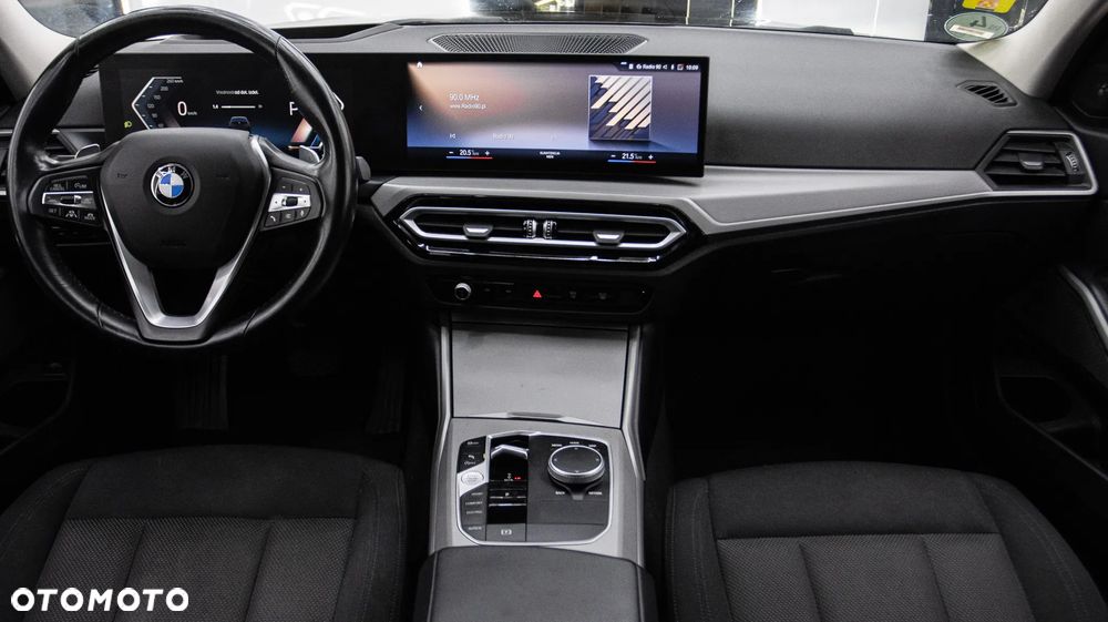 BMW Seria 3 320i Advantage sport - 15