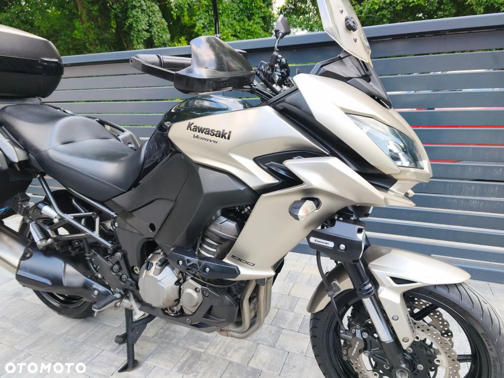 Kawasaki Versys 1000 - 9