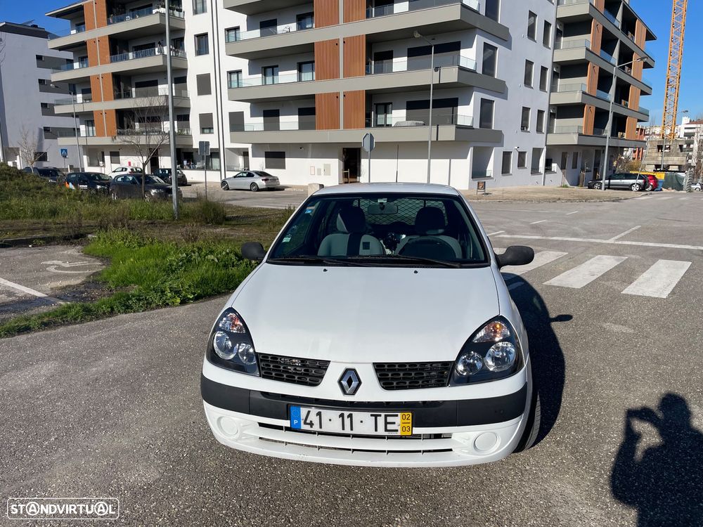 Renault Clio - 2