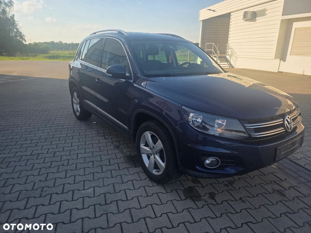 Volkswagen Tiguan 2.0 TDI DPF 4Motion BlueMotion Technology Exclusive - 3