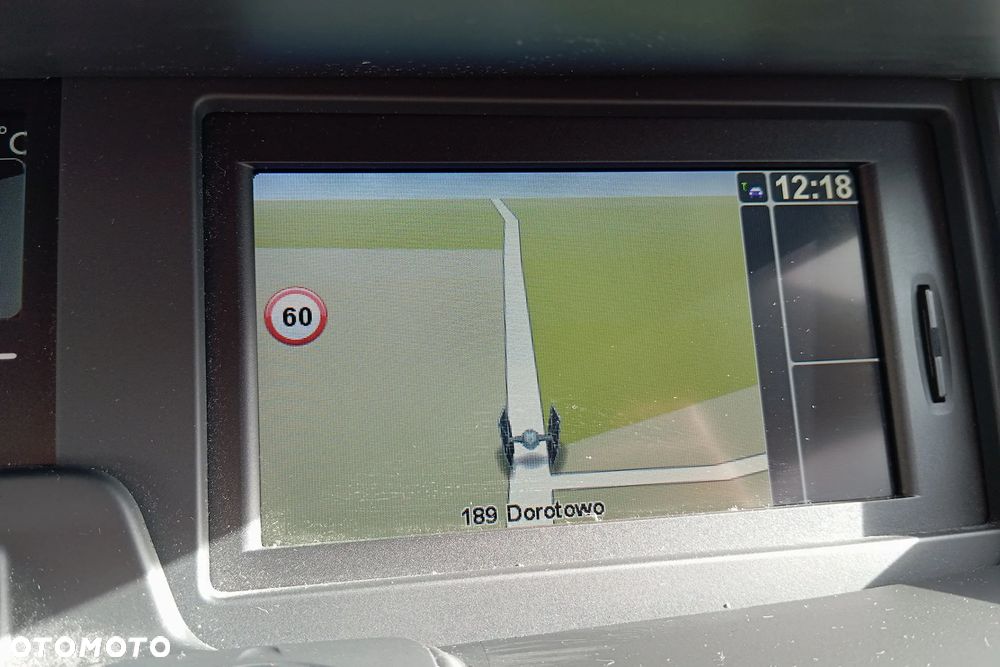 Renault Grand Scenic - 26