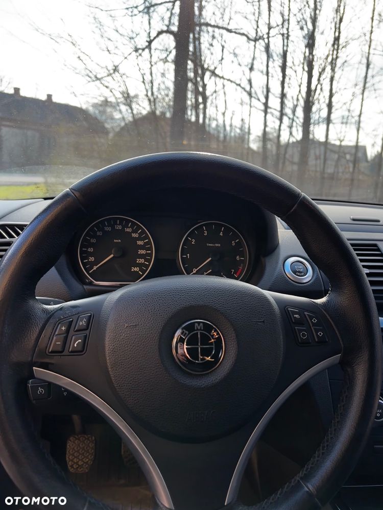 BMW Seria 1 116i - 16