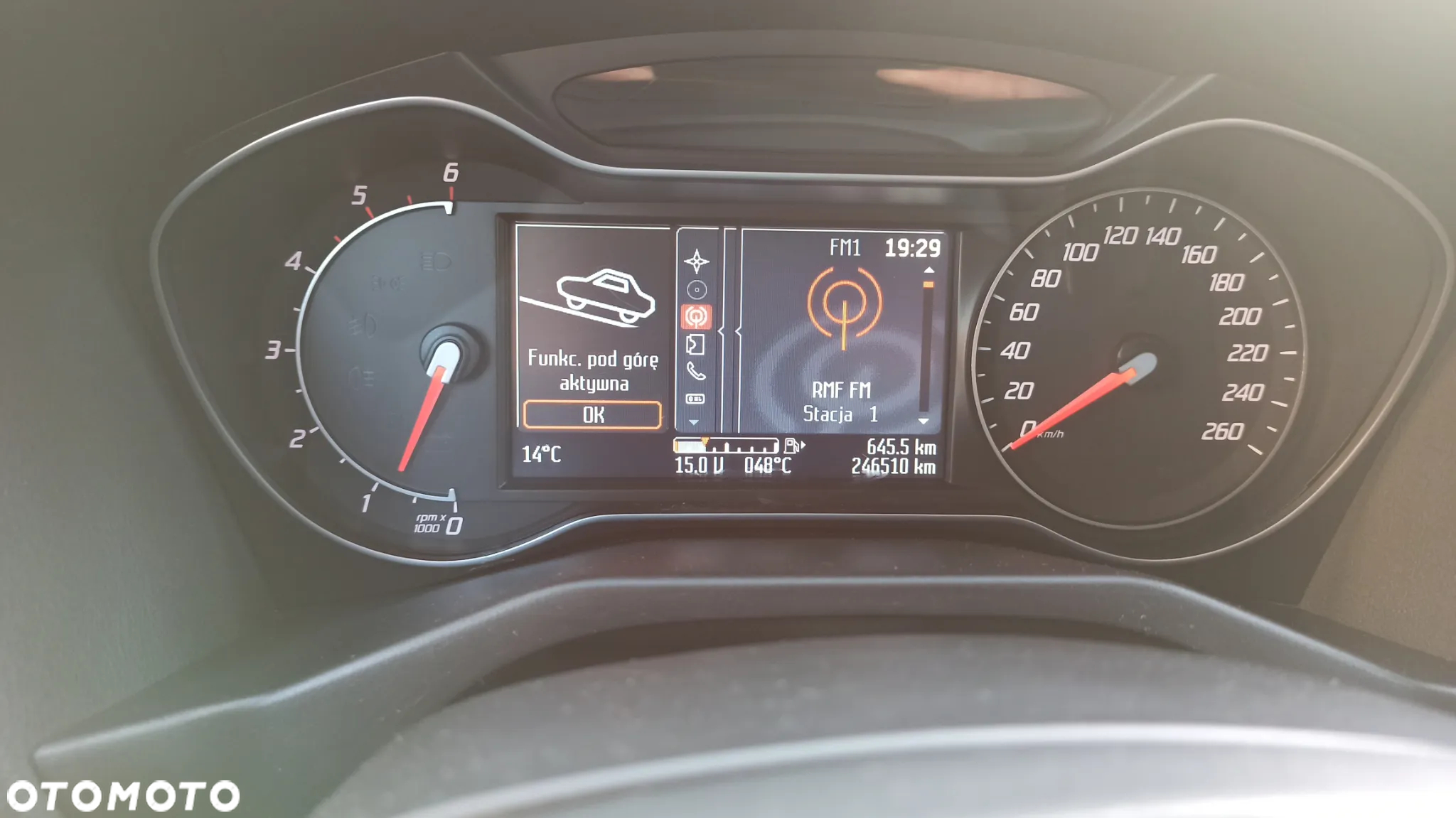 Ford Mondeo - 26