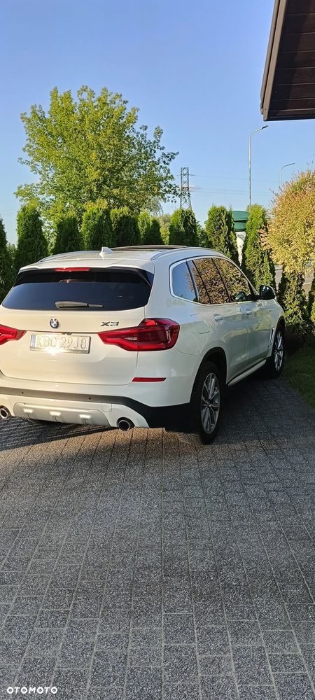 BMW X3 xDrive28i xLine - 11