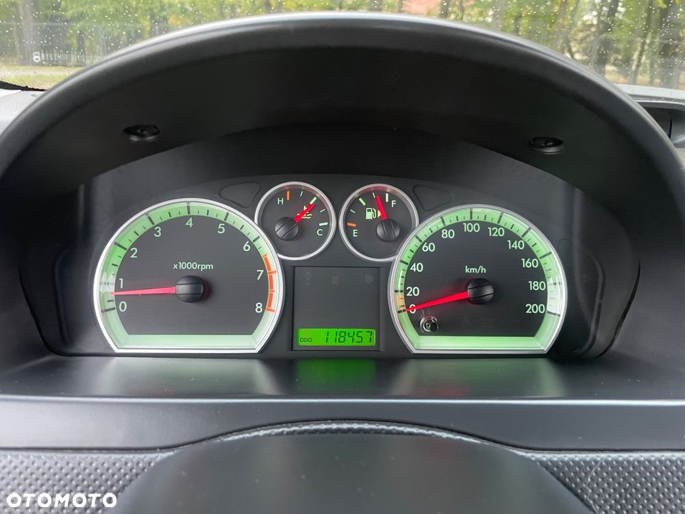 Chevrolet Aveo 1.2 16V Base+ - 15