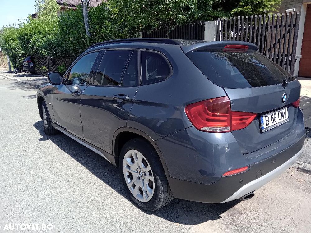 BMW X1 xDrive18d Sport Line - 3