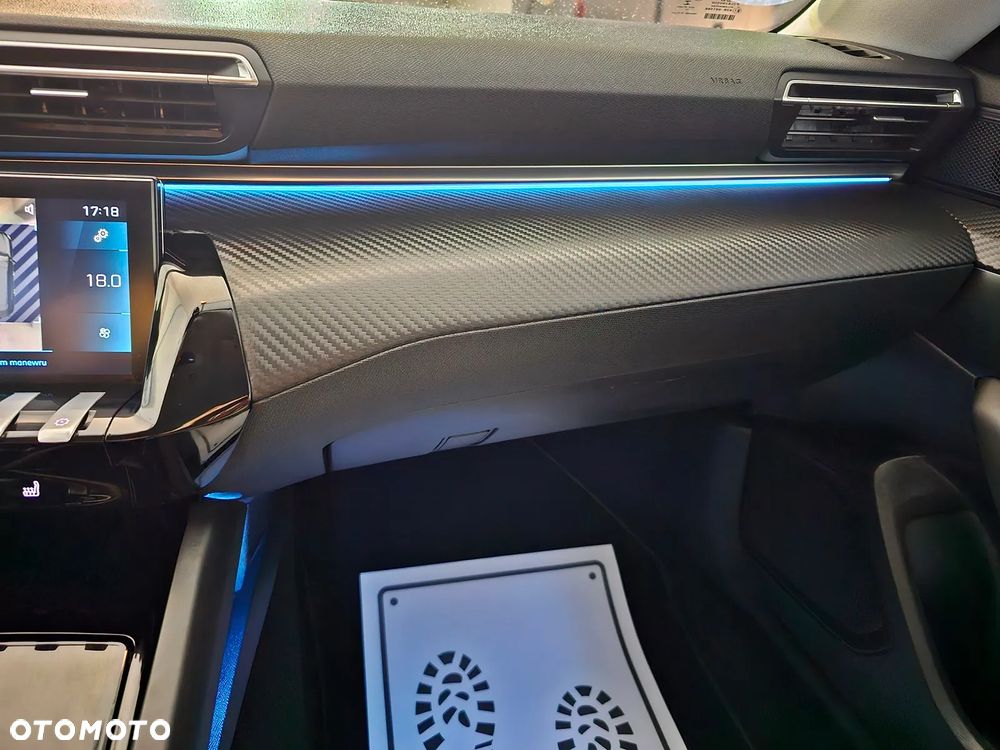 Peugeot 508 SW BlueHDi 160 EAT8 Allure - 28