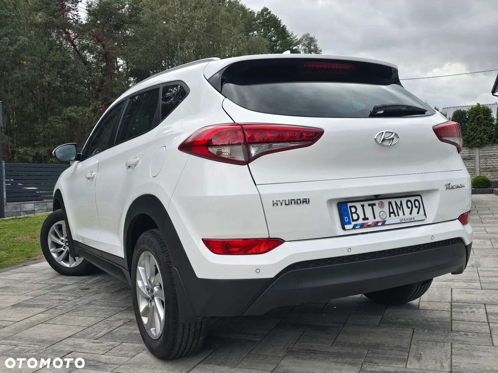 Hyundai Tucson 1.7 CRDI BlueDrive Style 2WD - 7