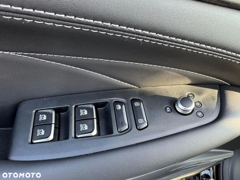 DFSK e5 1.5 PHEV Prestige E-CVT - 30