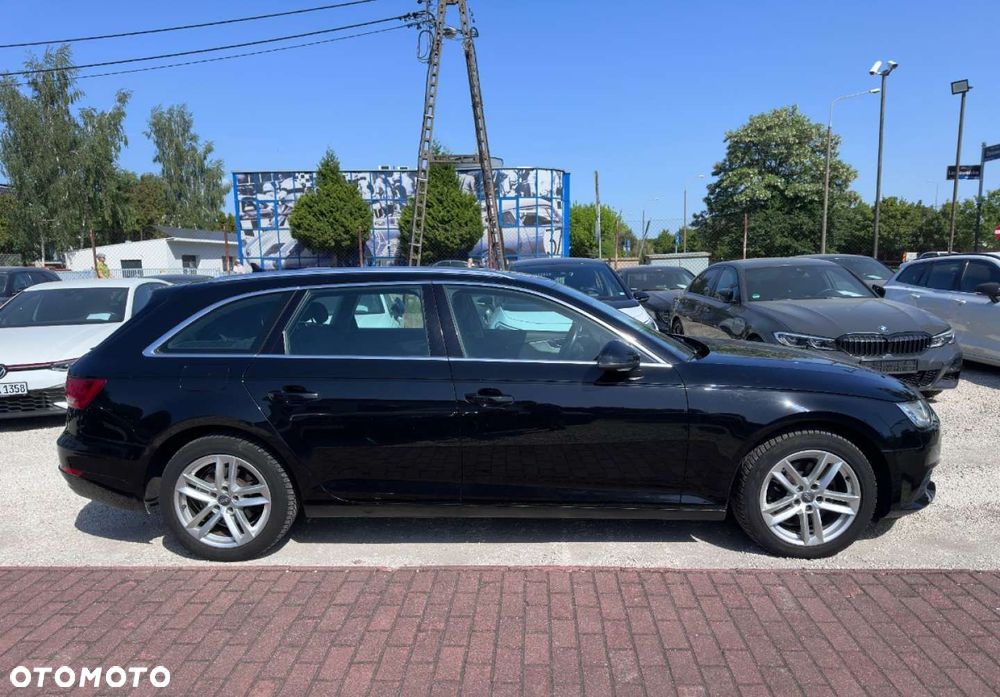 Audi A4 Avant - 4