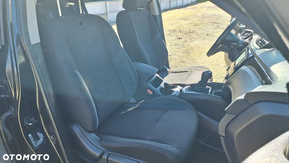 Nissan Qashqai 1.6 DCi N-Connecta Xtronic - 15
