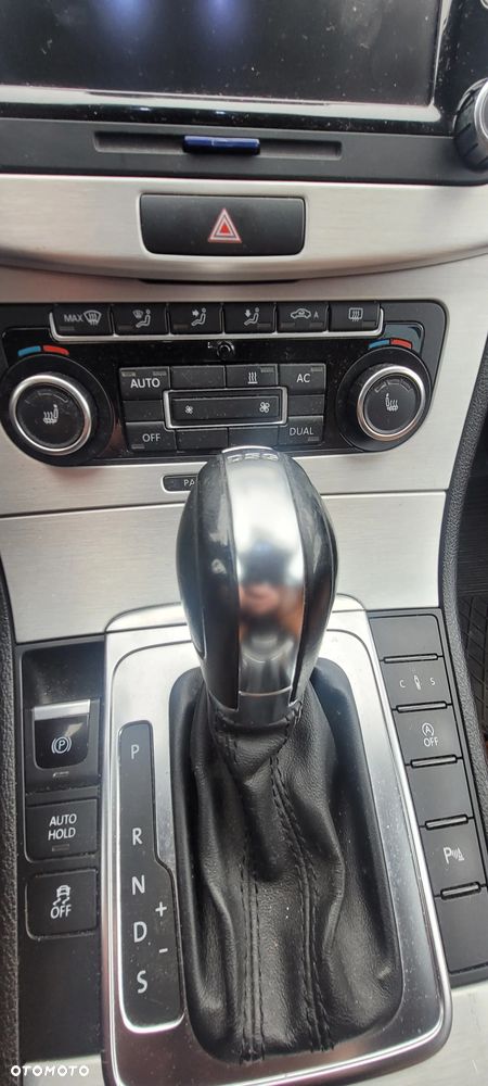 Volkswagen Passat CC 2.0 TDI DPF 4Mot DSG - 21
