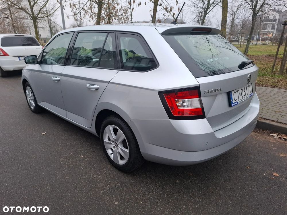 Skoda Fabia - 4