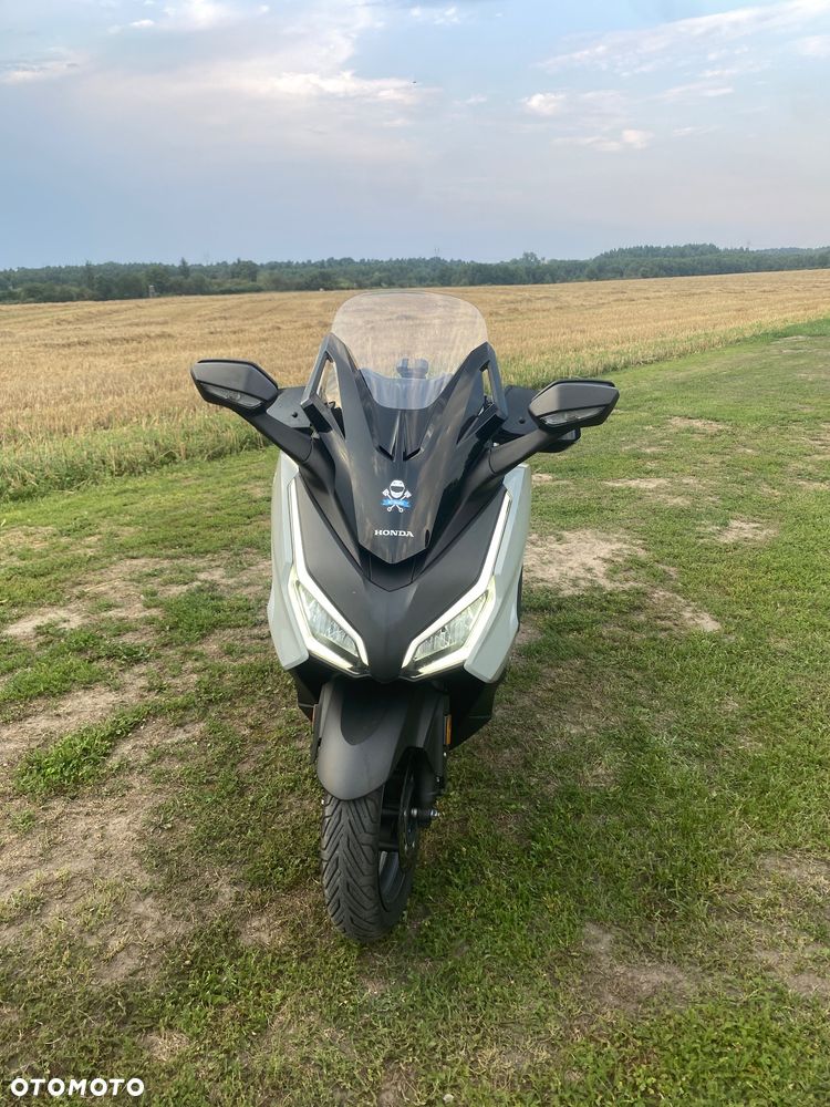 Honda NSS - 9