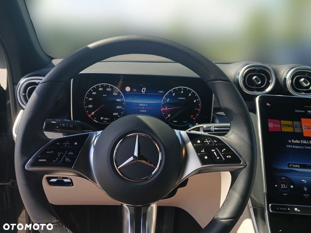 Mercedes-Benz GLC 200 4Matic 9G-TRONIC Avantgarde Advanced - 11