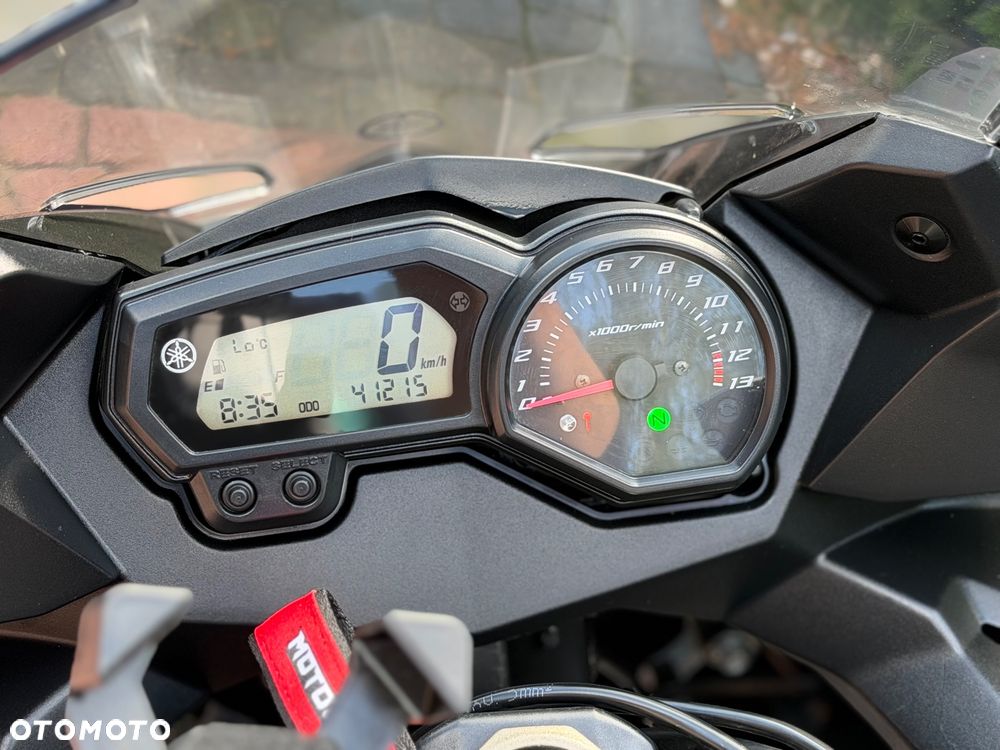 Yamaha XJ - 25