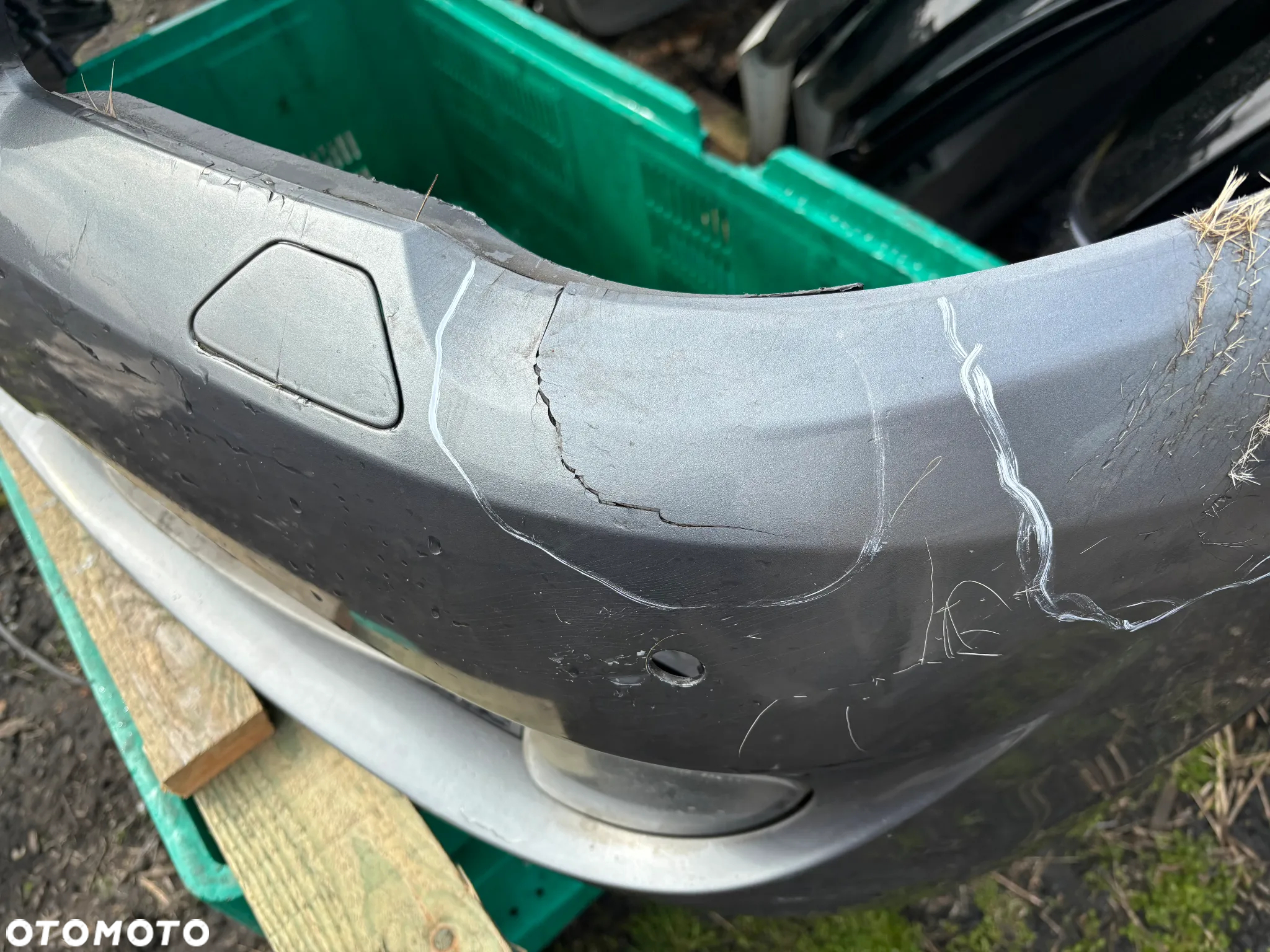 BMW 5 F10 F11 ZDERZAK PRZÓD KOMPLETNY A52 - 5