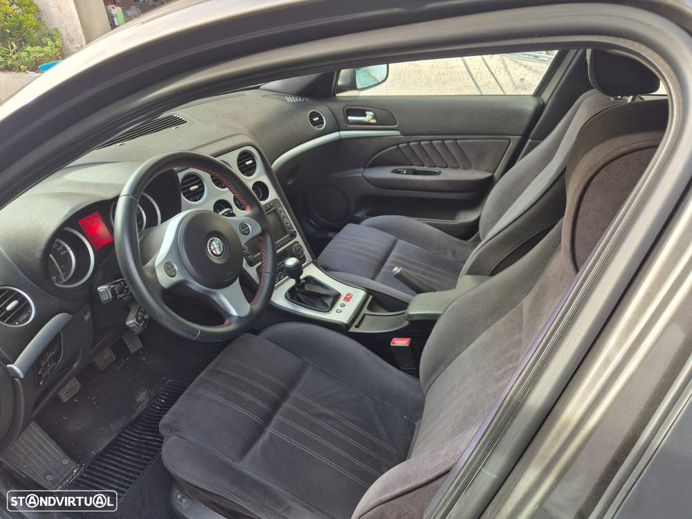Alfa Romeo 159 Sportwagon 1.9 JTDm 16V - 7