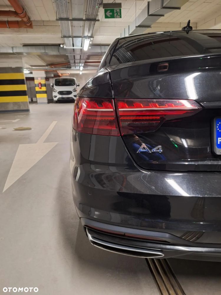 Audi A4 Limousine 2.0 TDI Quattro S tronic - 12