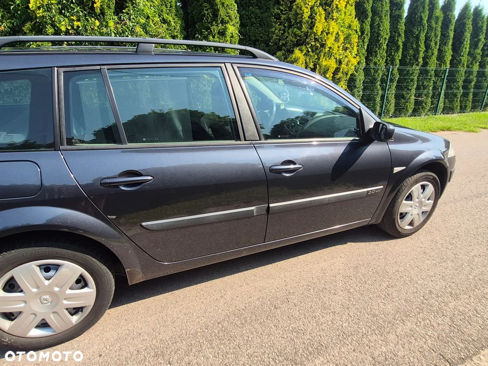 Renault Megane 2.0 16V Privilege - 9