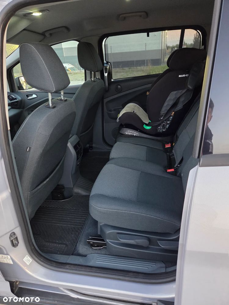 Ford Grand C-MAX - 4