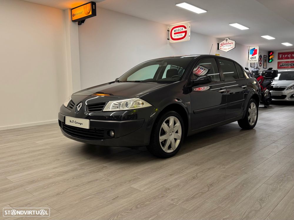Renault Mégane 1.5 dCi Dynamique Luxe - 25