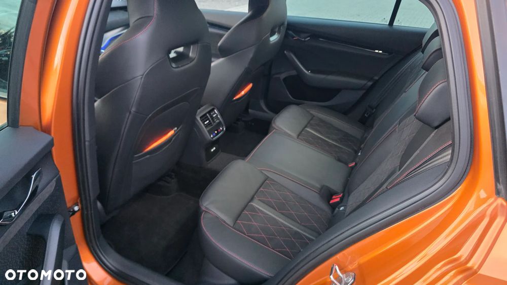 Skoda Octavia 2.0 TSI RS 245 - 22