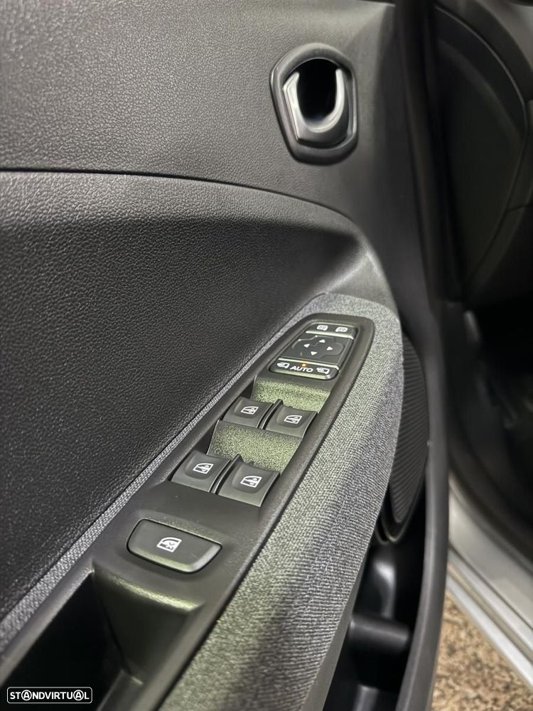 Renault Zoe (c/ Bateria) EV50 135hp Techno - 4