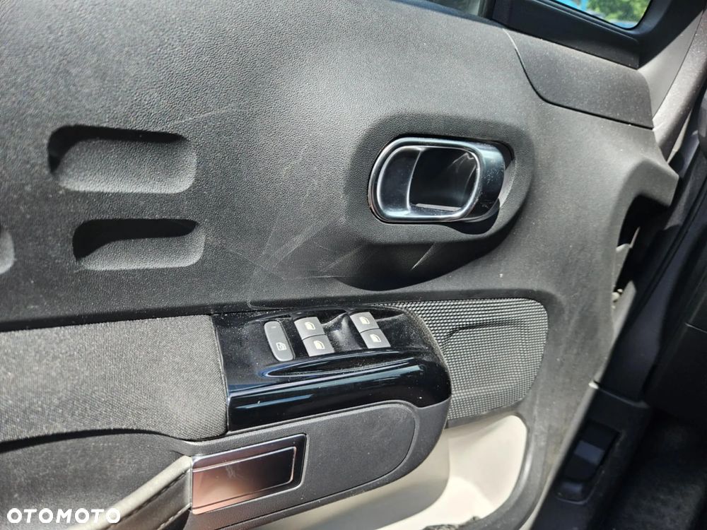 Citroën C3 1.2 PureTech GPF Shine S&S EAT6 - 17