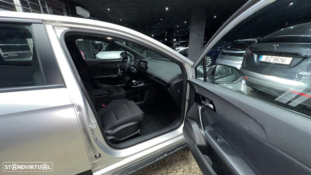 MG MG4 51 kWh Standard - 14