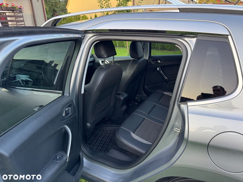 Peugeot 2008 1.6 BlueHDi Allure - 8