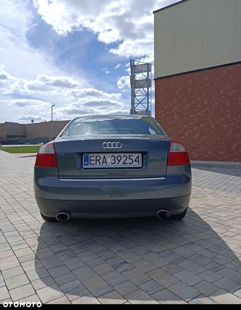 Audi A4 Limousine 2 - 4