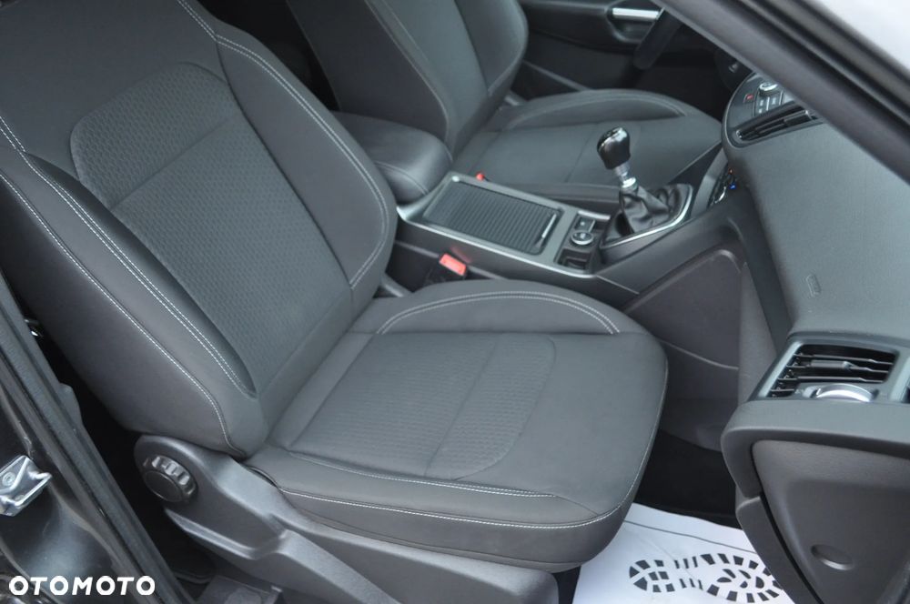 Ford Kuga 1.5 EcoBoost 2x4 Cool & Connect - 24