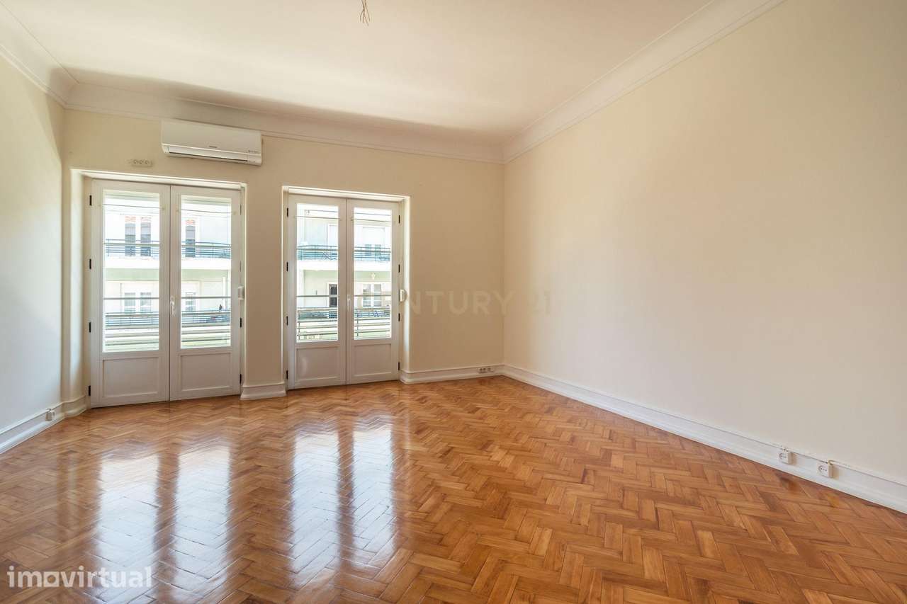 Apartamento T4 renovado, Bairro de São Miguel, Alvalade, Lisboa. Para - Grande imagem: 2/33